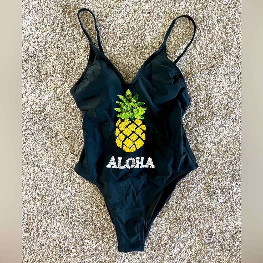One piece bathing suit
